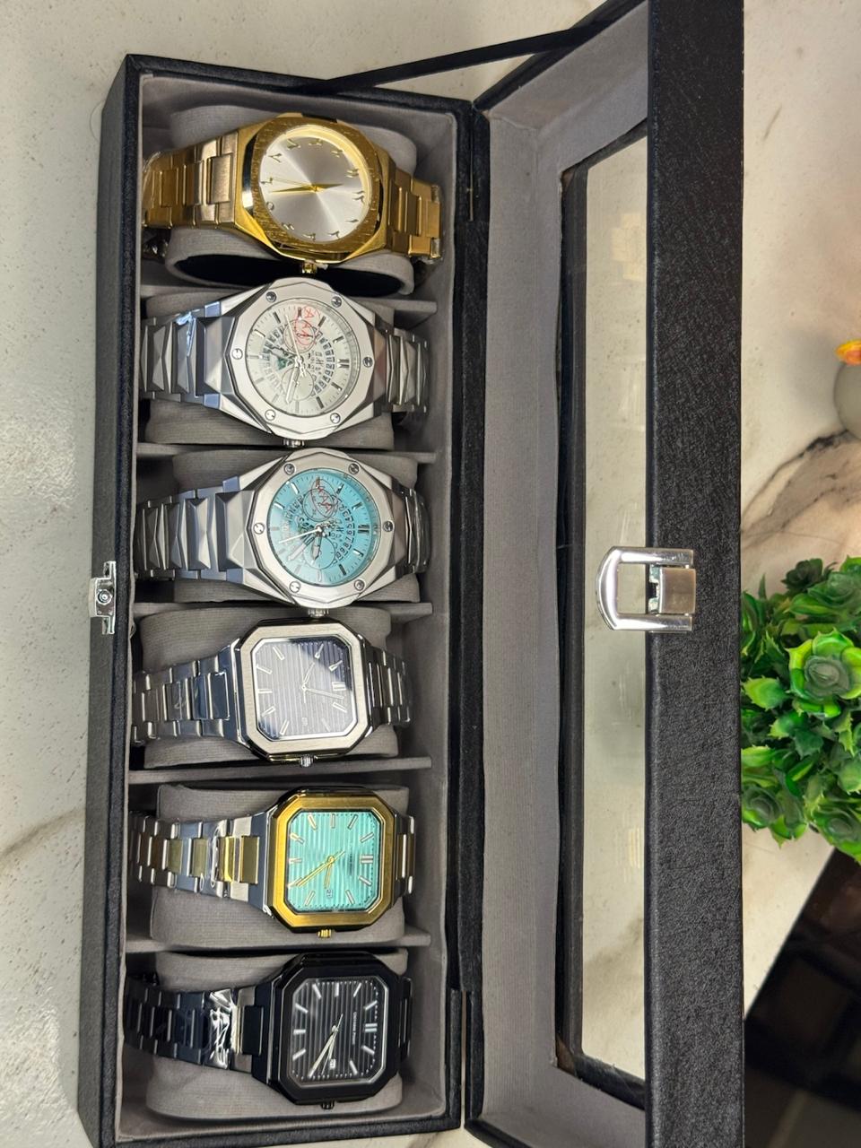 WATCH ORGANIZER