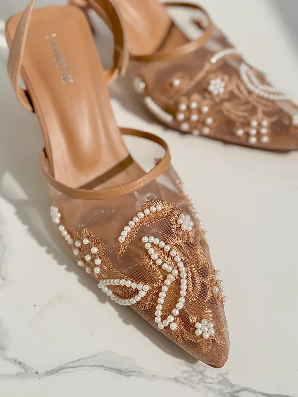 ÉLANA – Beige
